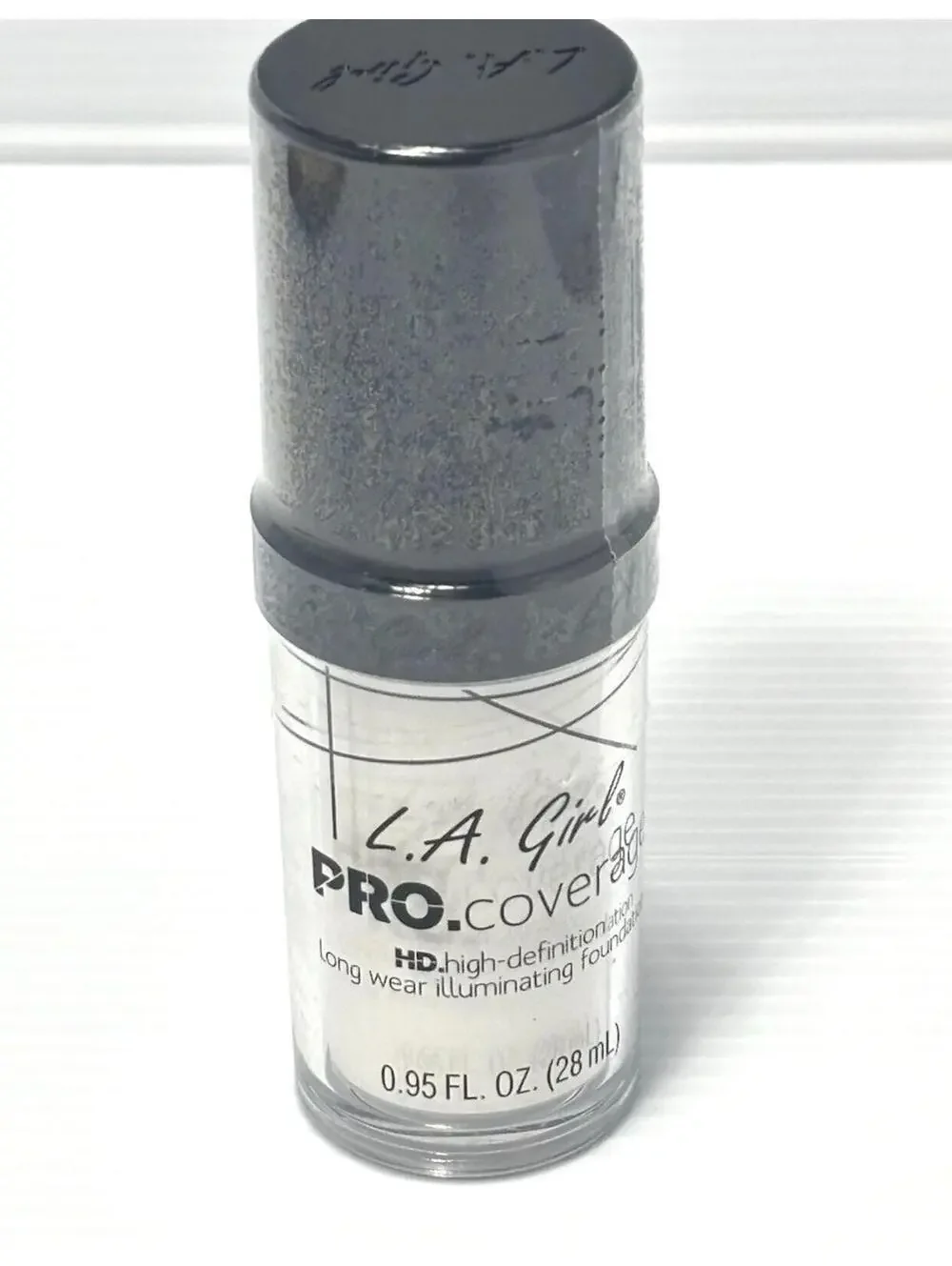 LA Girl PRO Coverage HD Illuminating Foundation Liquid Makeup Brand New NWT